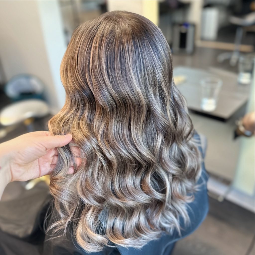 Instagram post from hairlig_by_hero. This post is in position 0.