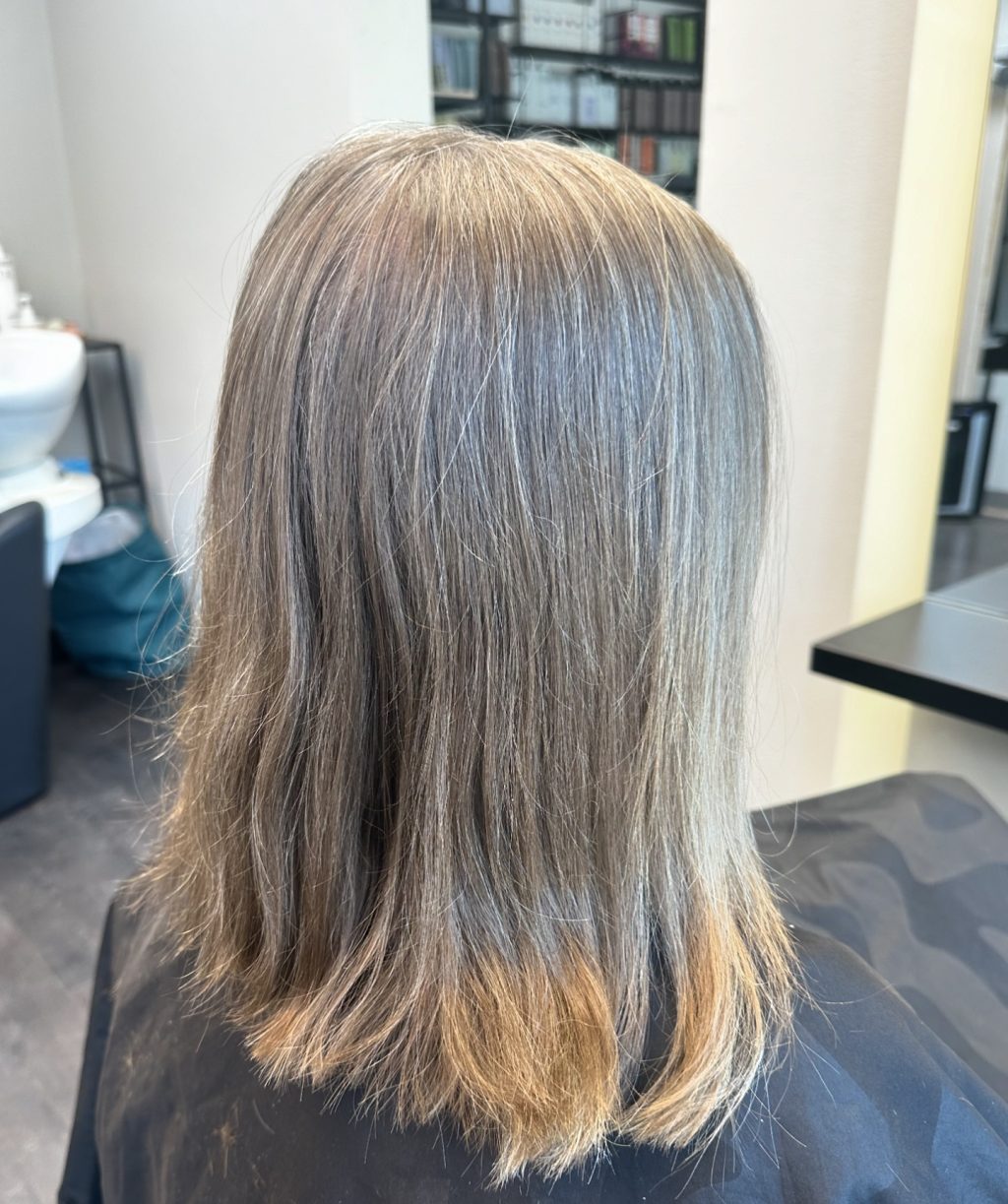 Instagram post from hairlig_by_hero. This post is in position 3.