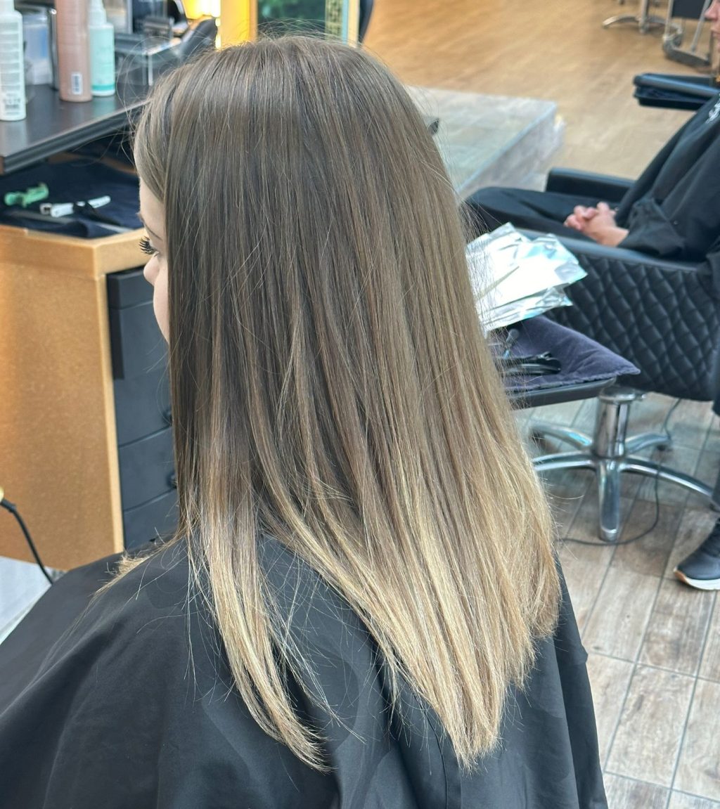 Instagram post from hairlig_by_hero. This post is in position 2.