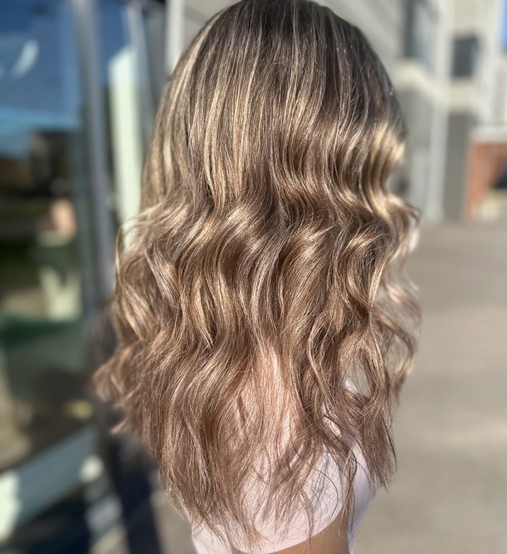 Instagram post from hairlig_by_hero. This post is in position 1.