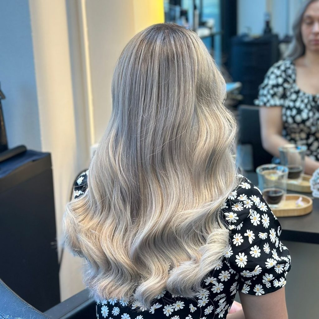 Instagram post from hairlig_by_hero. This post is in position 1.